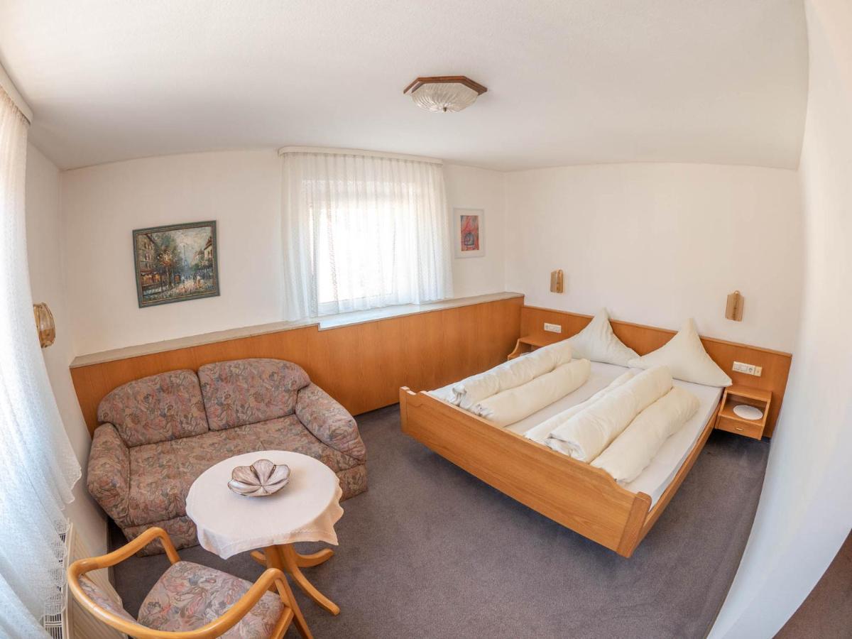 Hotel - Restaurant - Metzgerei Sonne Loffenau Экстерьер фото